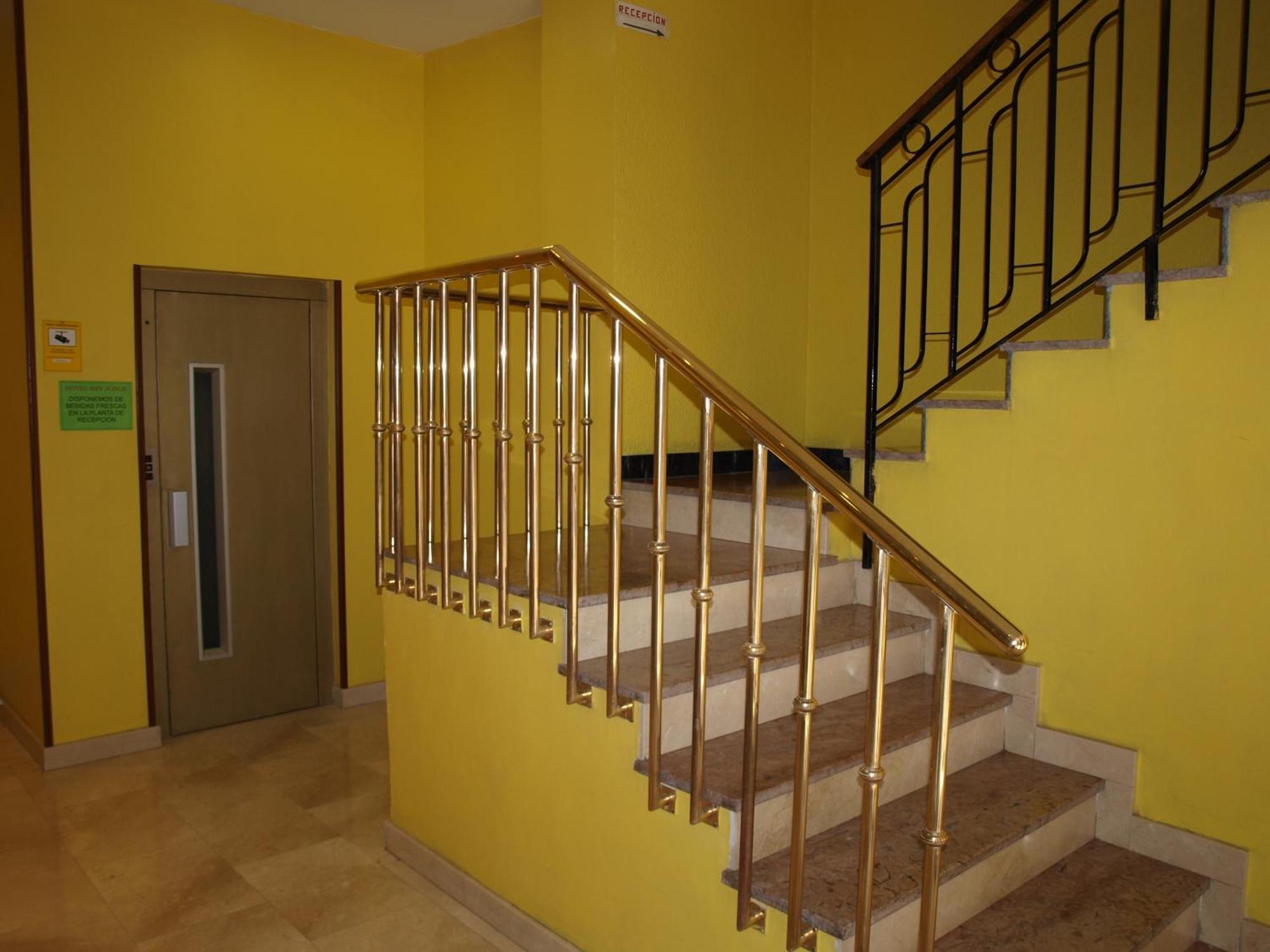 Hostal San Jorge Сарагоса Екстериор снимка